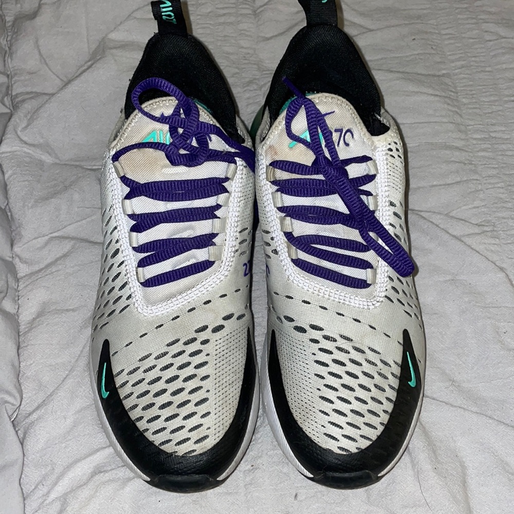 Nike Air 270 size 7.5 women